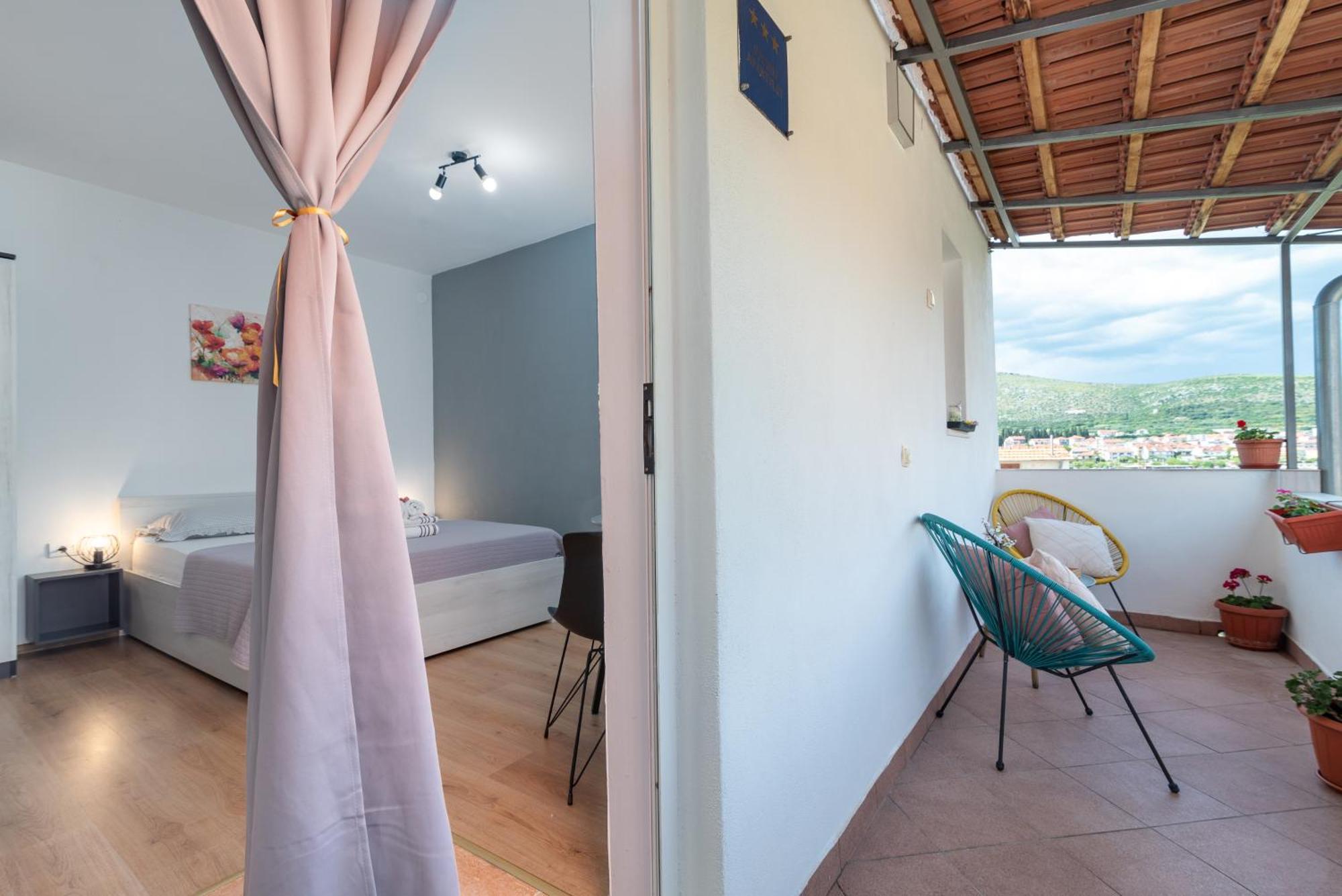 Studio Apartment Coce Trogir Extérieur photo