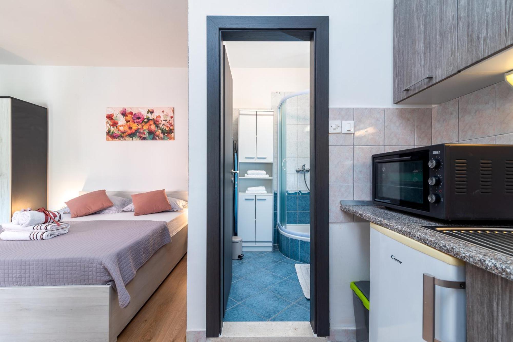 Studio Apartment Coce Trogir Extérieur photo